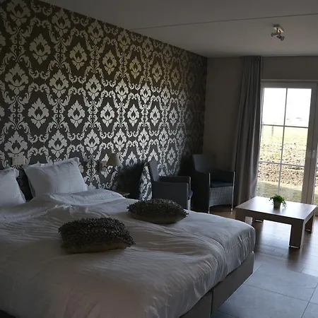 فندق مبيت وإفطار Nieuwhof 4*